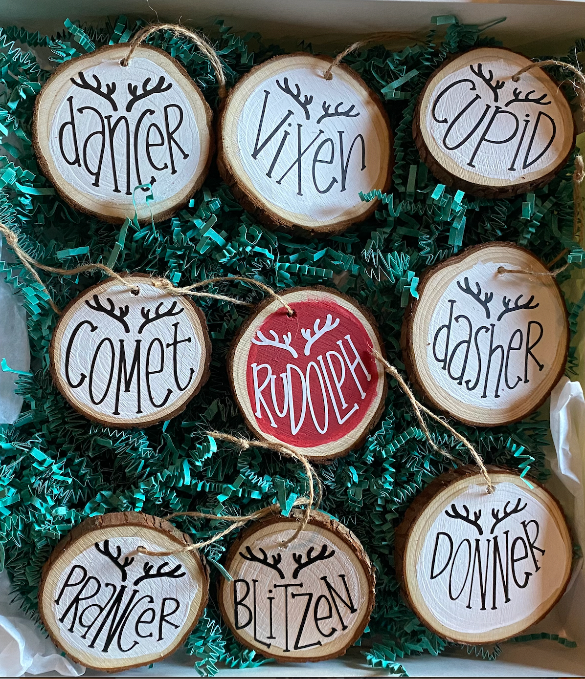 Reindeer Wood Circle Ornaments